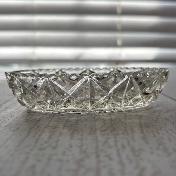 Pressed Glass Sawtooth Edge Trinket Dish - Picture 4 of 8